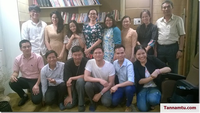 Các thành viên tham dự diễn đàn buổi chiều tại VIETLIFE.jpg